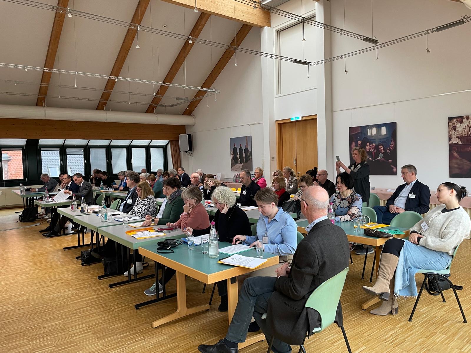 84090a2c-327f-4942-bf26-972ff60d5192