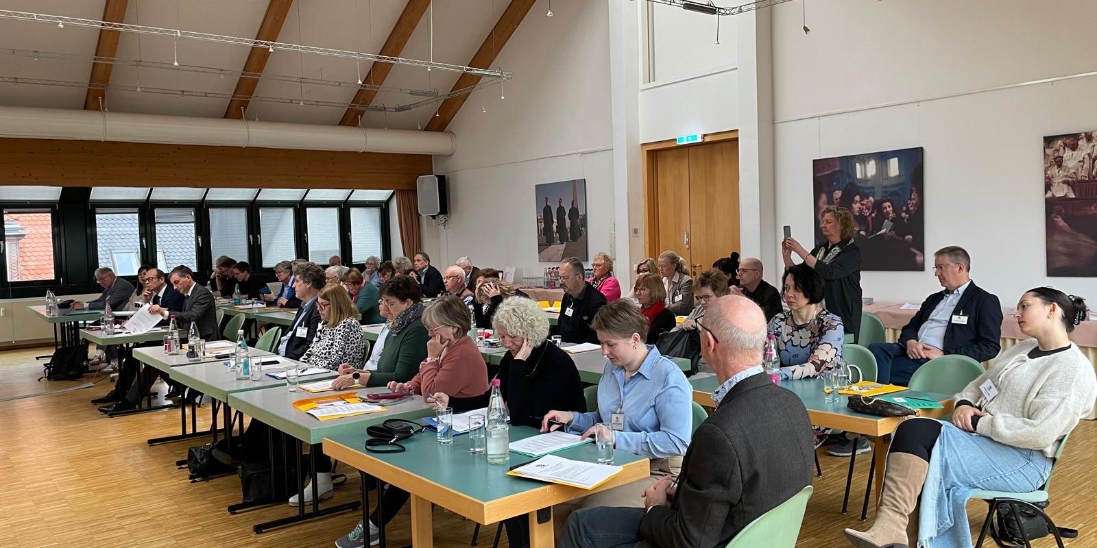 84090a2c-327f-4942-bf26-972ff60d5192